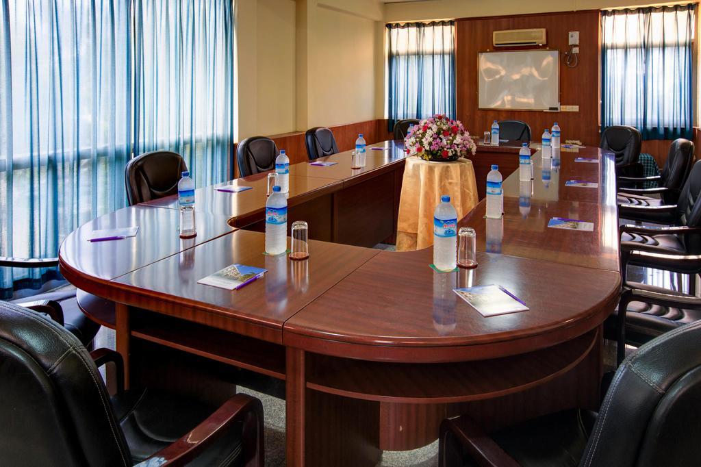 Nadi Myanmar Hotel 만달레이 외부 사진