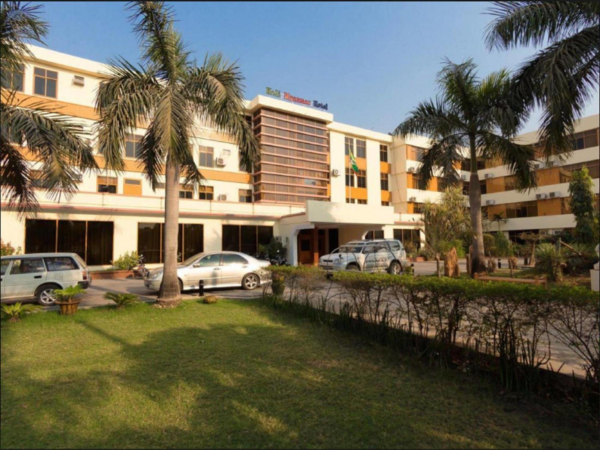 Nadi Myanmar Hotel 만달레이 외부 사진