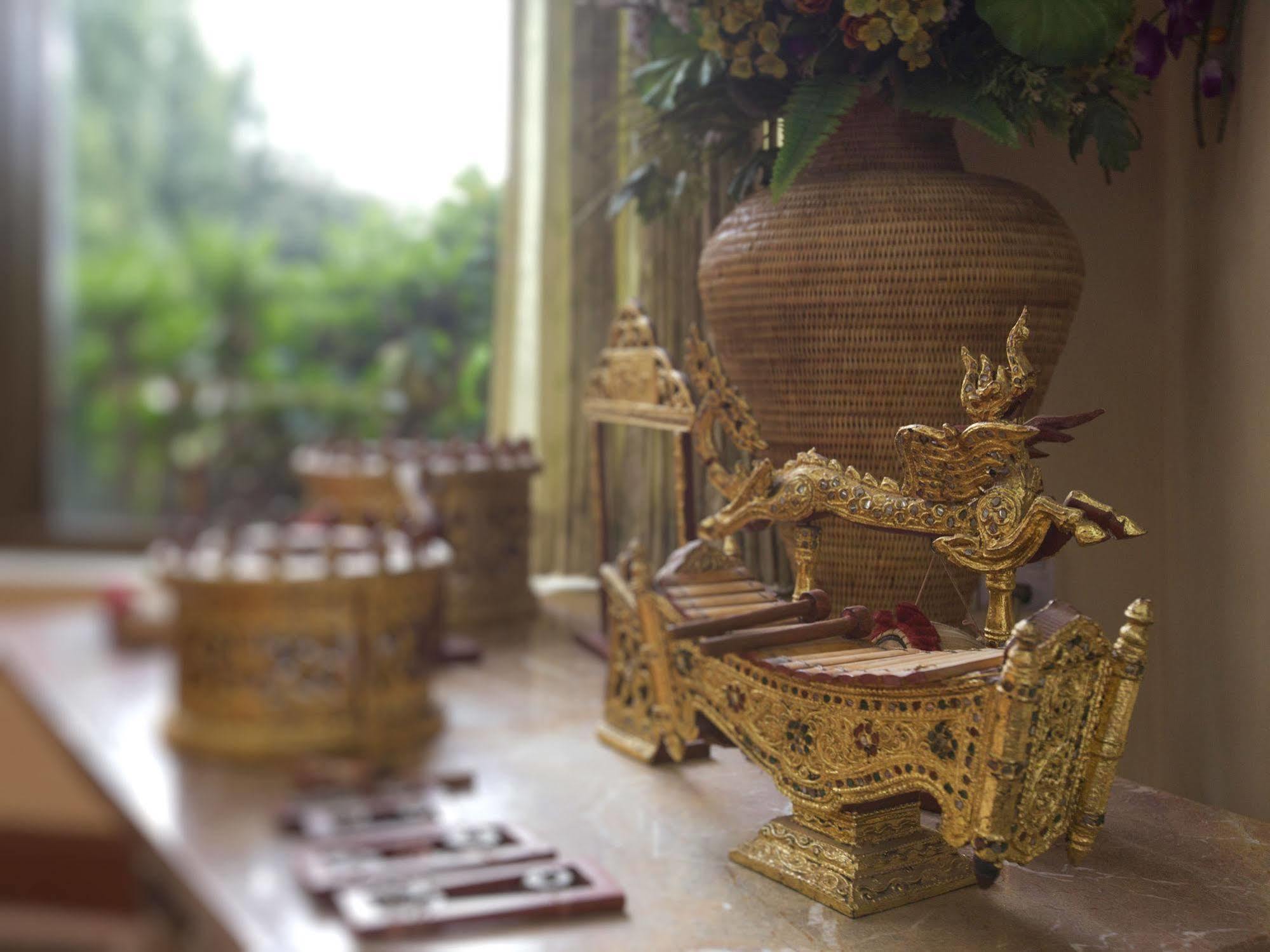 Nadi Myanmar Hotel 만달레이 외부 사진
